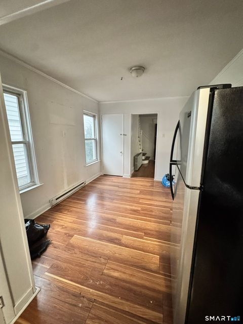 Tiny photo for 20 Ashland Place, New Haven, CT 06513 (MLS # 24146265)
