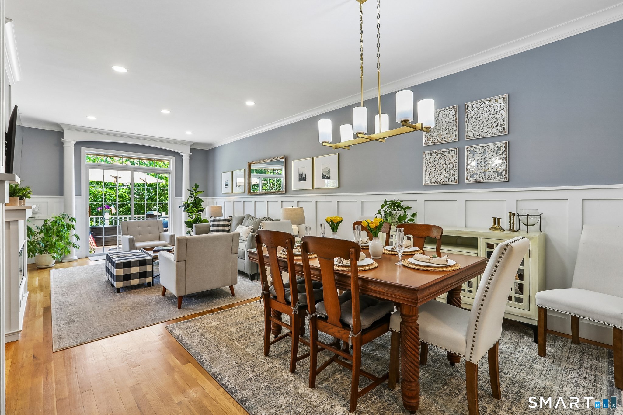27 Maura Lane 27