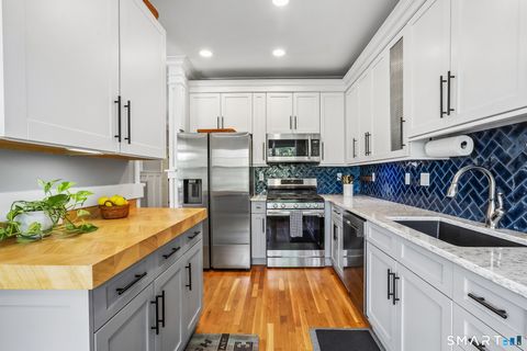 Tiny photo for 27 Maura Lane #27, Danbury, CT 06811 (MLS # 24168737)