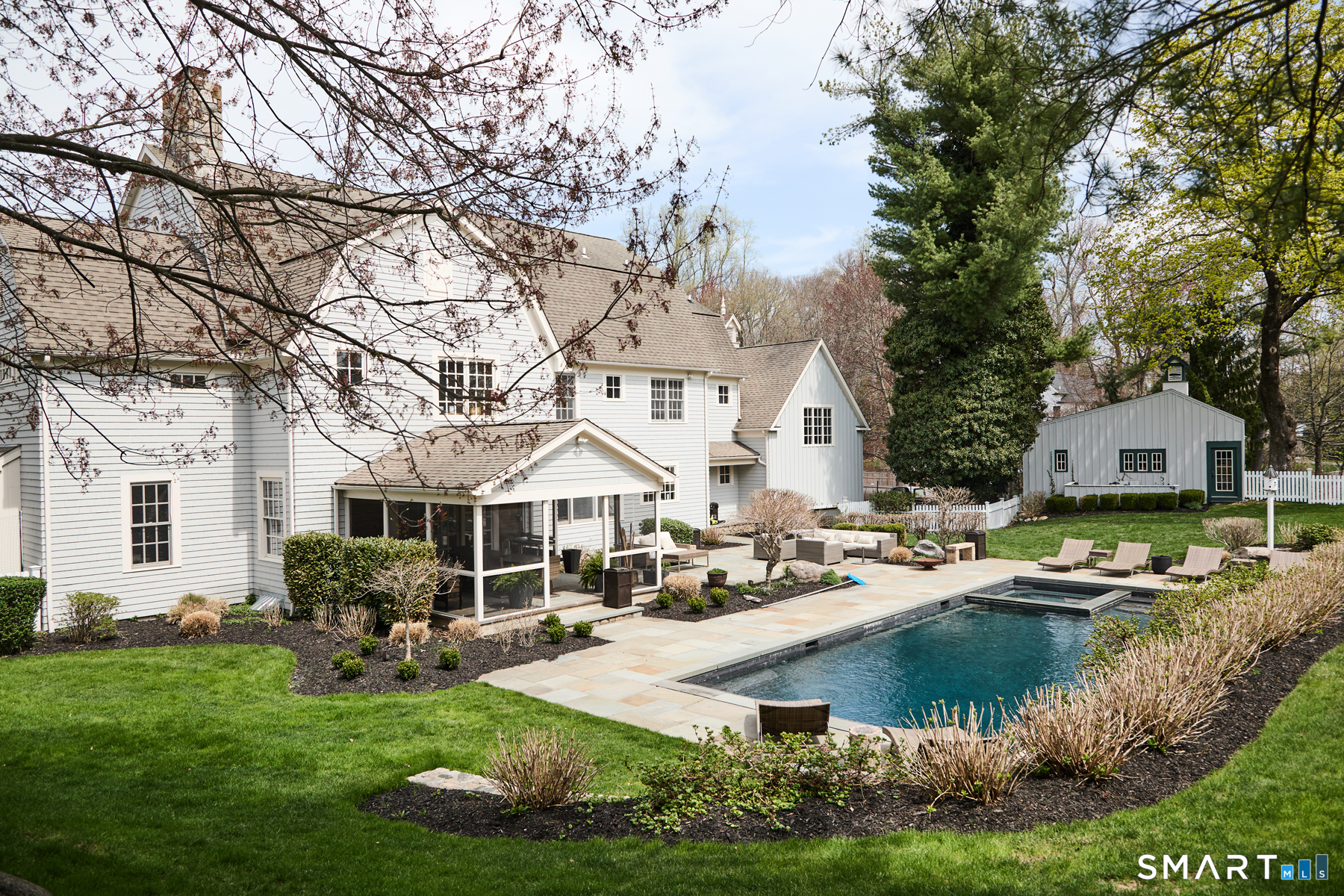 1 Greystone Farm Lane