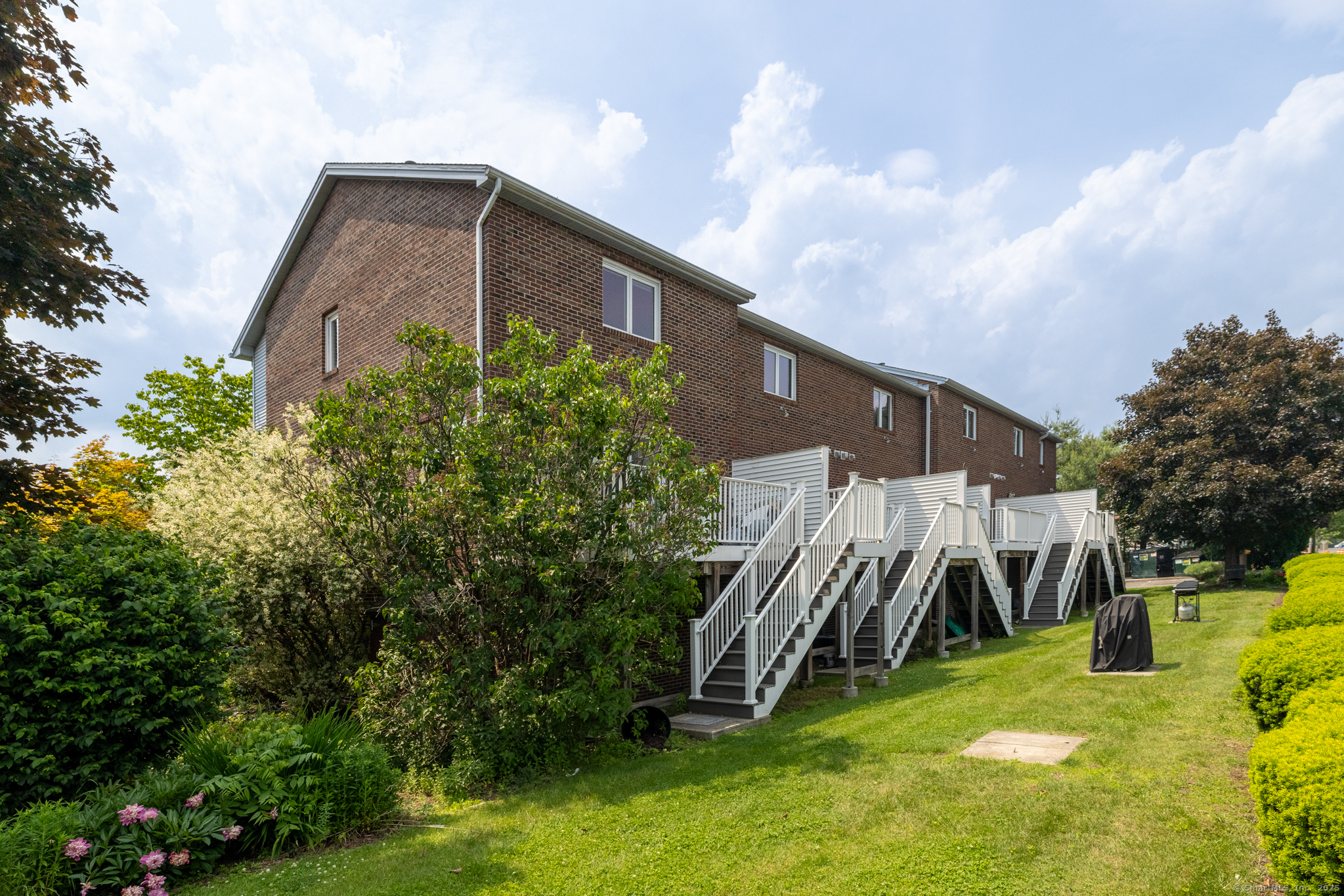 Property for Sale at Sheila Court Apt 31, Bristol, Connecticut - Bedrooms: 2 
Bathrooms: 2 
Rooms: 4  - $229,900