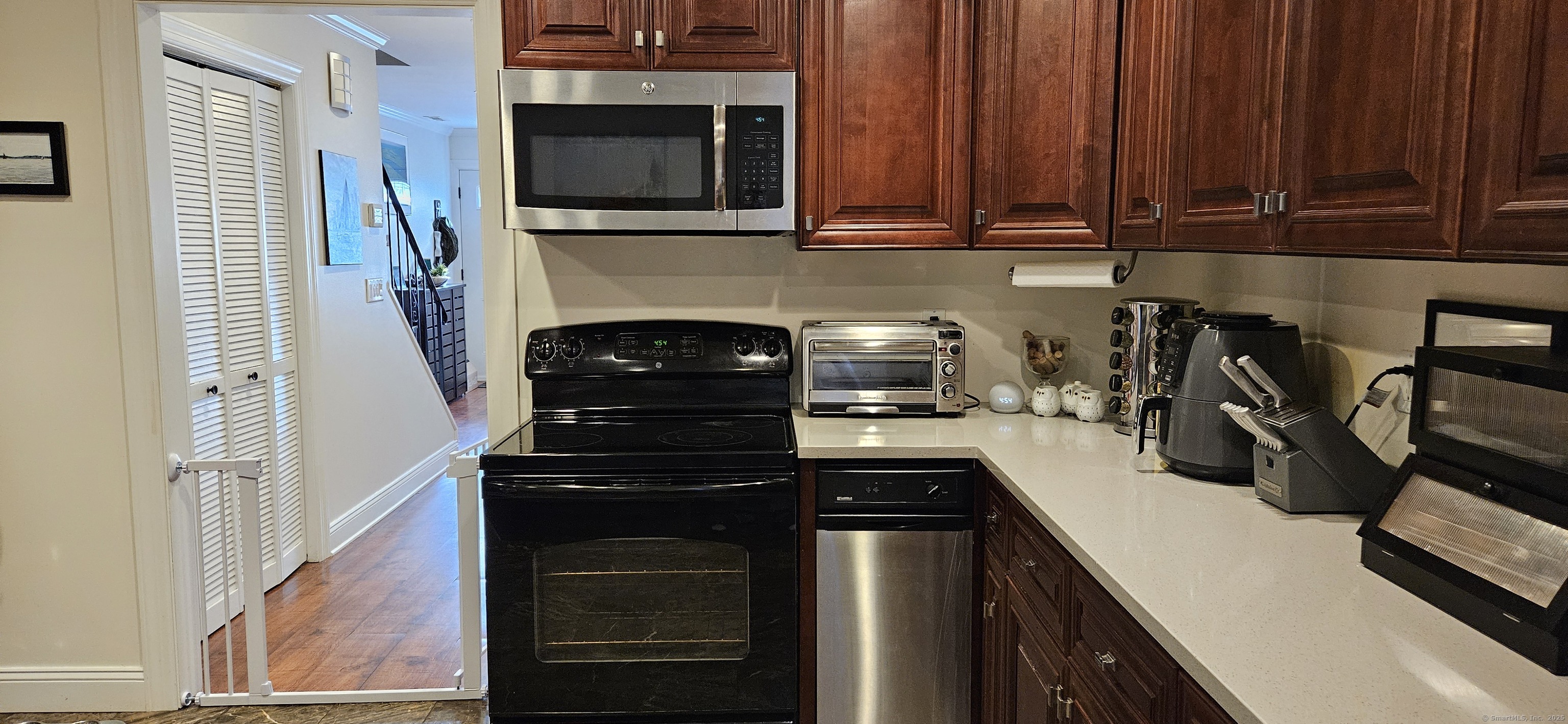 14 Ferris Avenue #APT 3, Norwalk, Connecticut image 4