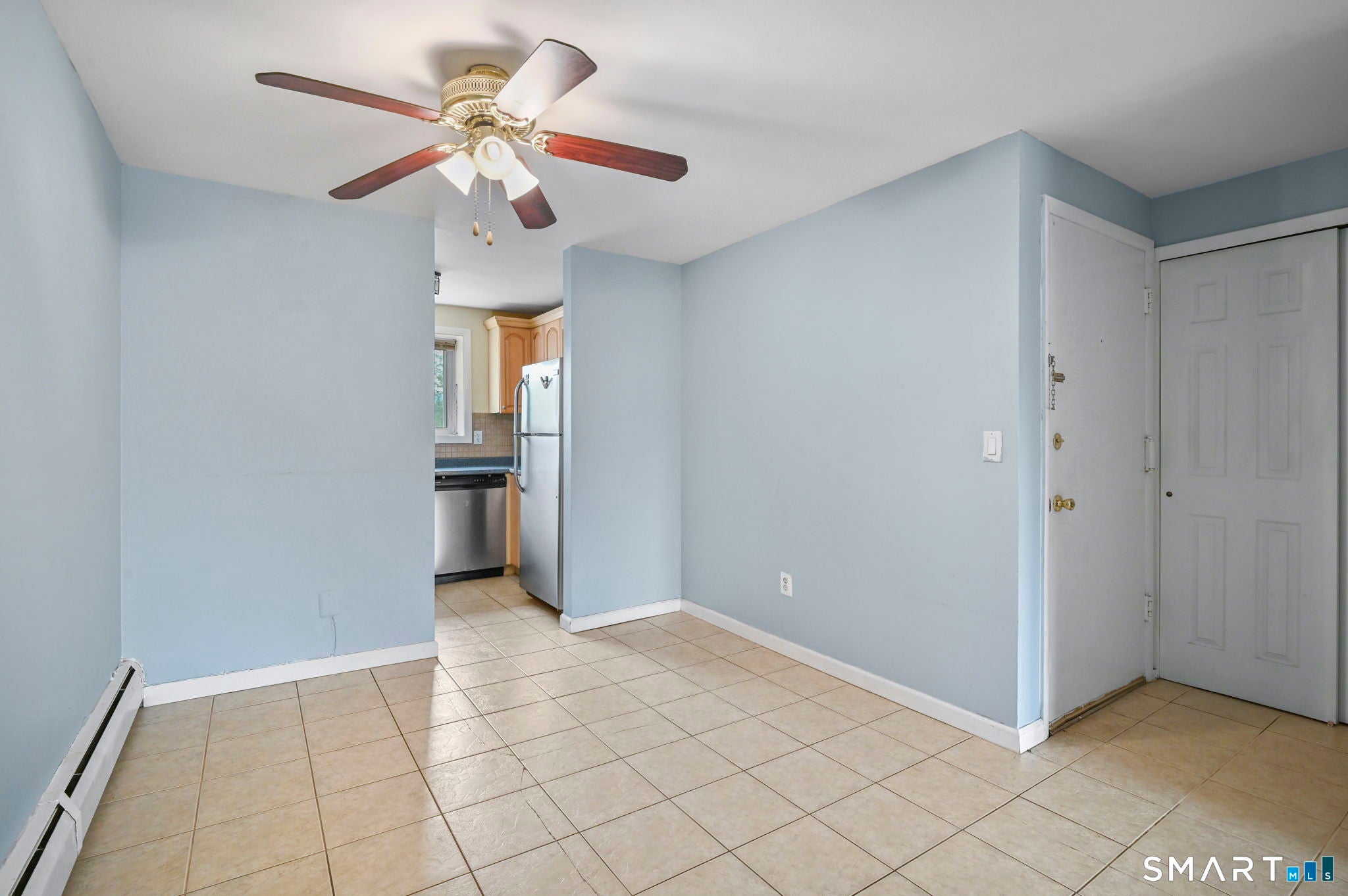 6 Carillon Drive D