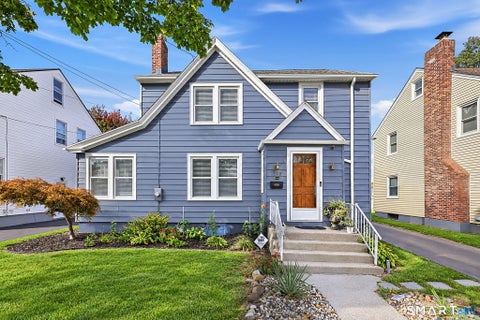 Photo of 108 Cromwell Street, Hartford, CT 06114 (MLS # 24213248)