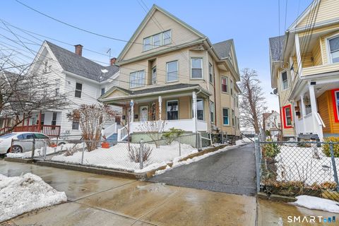 Photo of 661 Iranistan Avenue, Bridgeport, CT 06605 (MLS # 24155558)