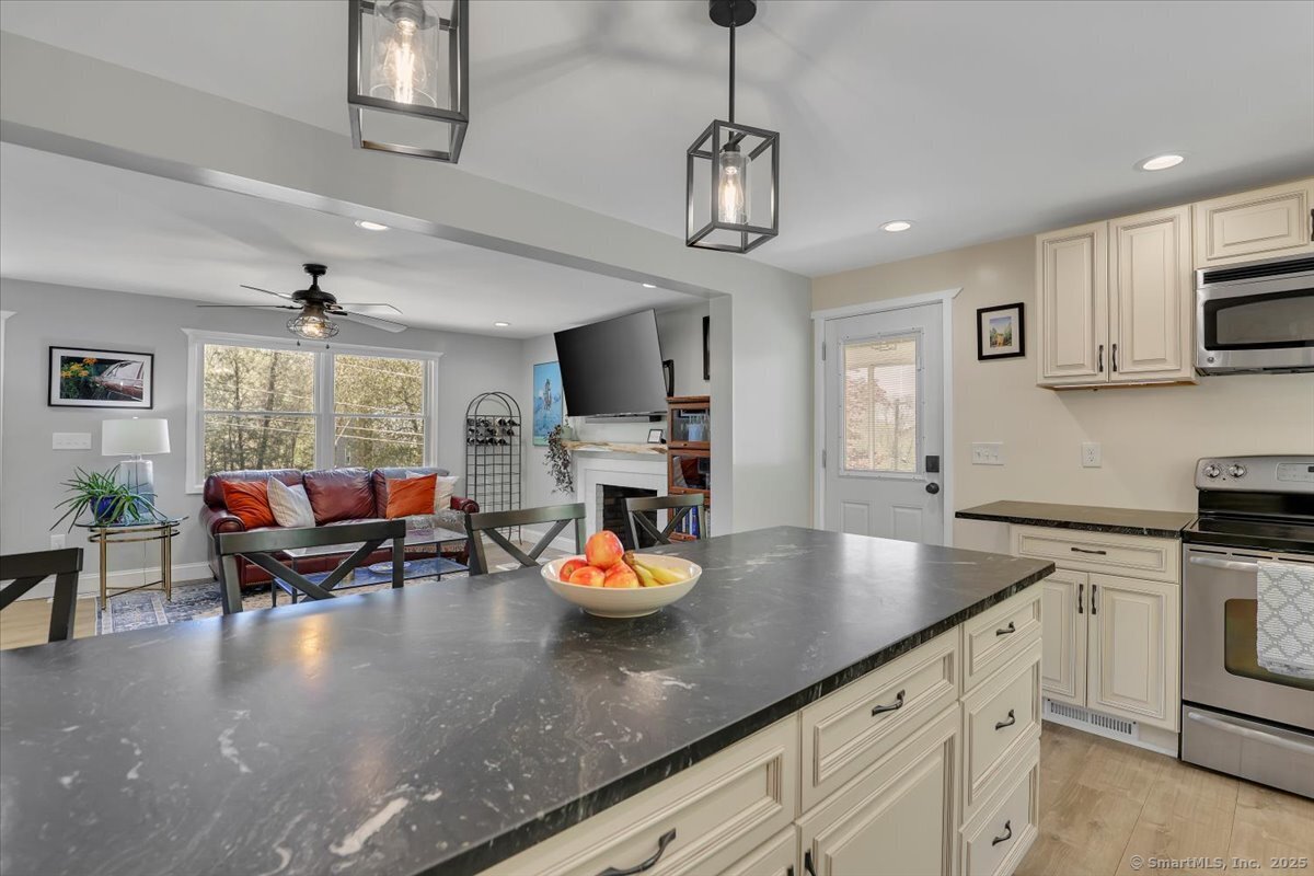 69 Nick Road, Middlebury, Connecticut image 12