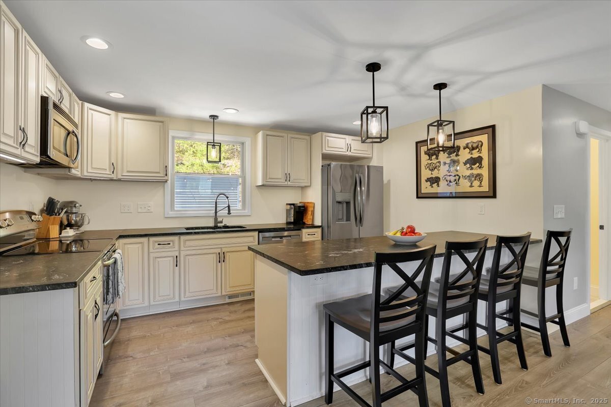 69 Nick Road, Middlebury, Connecticut image 6