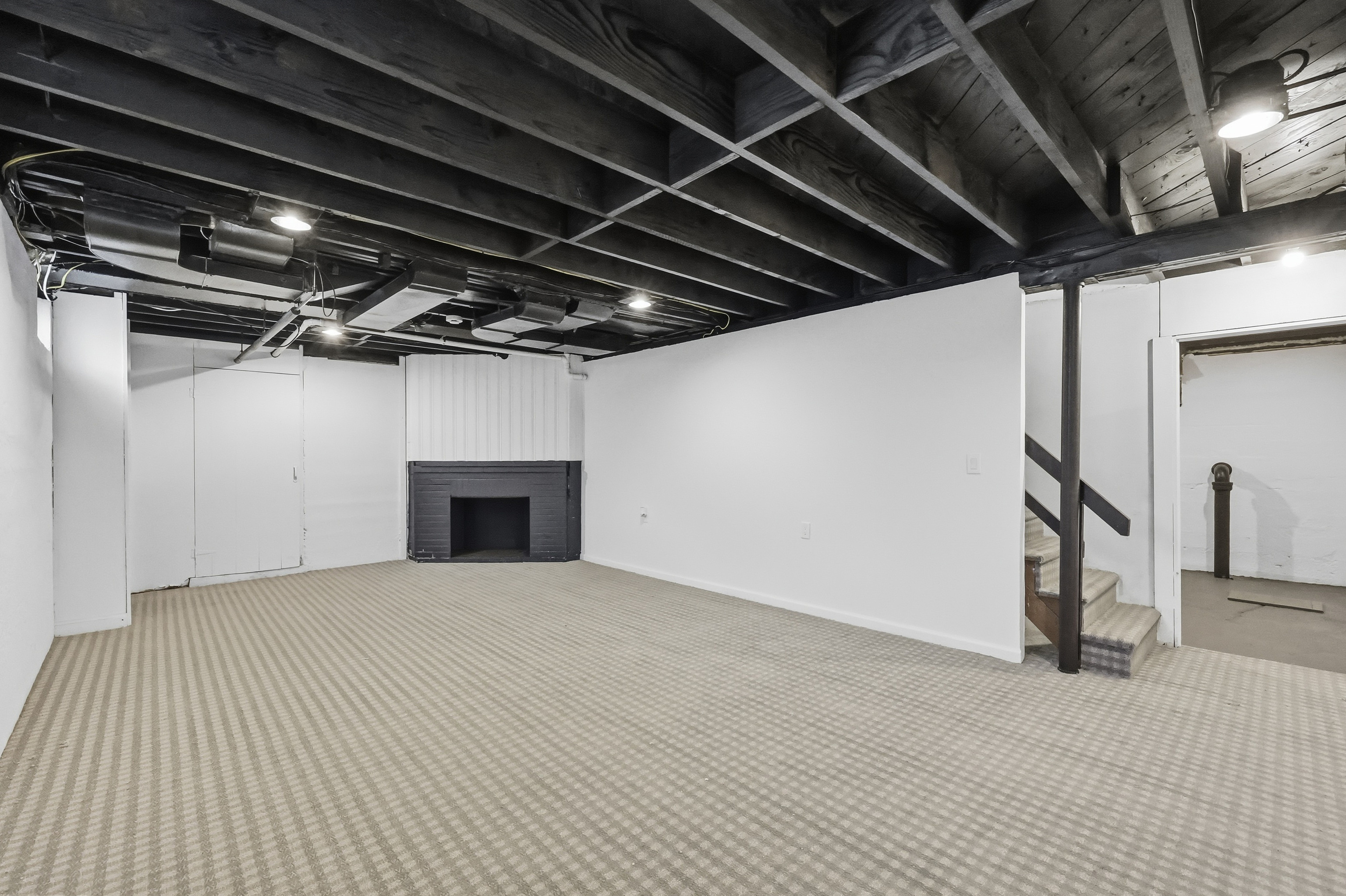 Bristol, Connecticut 06010, United States, 4 Bedrooms Bedrooms, ,2 BathroomsBathrooms,Residential,Active,241669