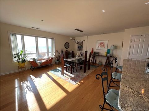 Tiny photo for 12 Naugatuck Avenue #APT A4, Milford, CT 06460 (MLS # 24143480)