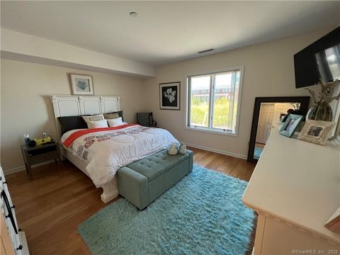 Tiny photo for 12 Naugatuck Avenue #APT A4, Milford, CT 06460 (MLS # 24143480)