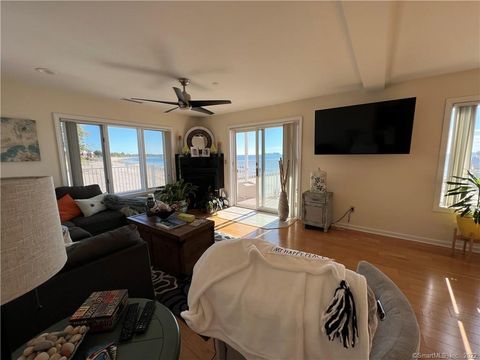 Tiny photo for 12 Naugatuck Avenue #APT A4, Milford, CT 06460 (MLS # 24143480)