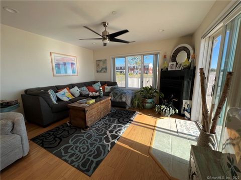 Tiny photo for 12 Naugatuck Avenue #APT A4, Milford, CT 06460 (MLS # 24143480)