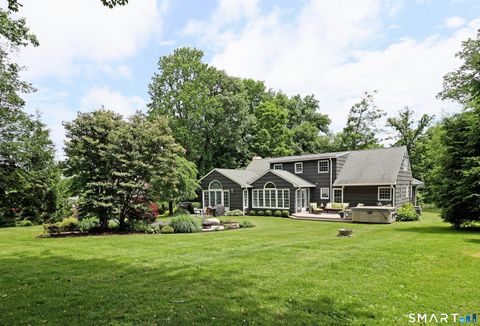 Photo of 41 Nutmeg Ridge, Ridgefield, CT 06877 (MLS # 24184389)