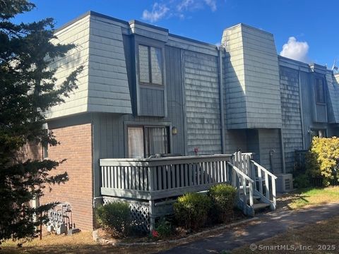 Tiny photo for 170 Trolley Crossing Lane #170, Middletown, CT 06457 (MLS # 24134577)