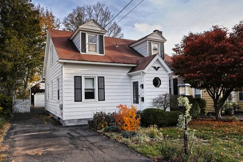 19 Lakeview Avenue, Hamden, CT 06514 - #: 24139071