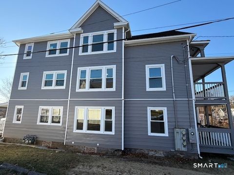 Photo of 484 West Street #3rd Floor, Bristol, CT 06010 (MLS # 24147602)