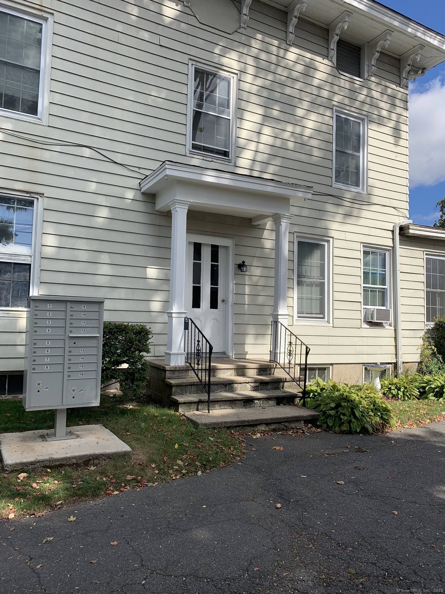 Norwalk, Connecticut 06854, United States, 1 Bedroom Bedrooms, ,1 BathroomBathrooms,Residential,Active,2649