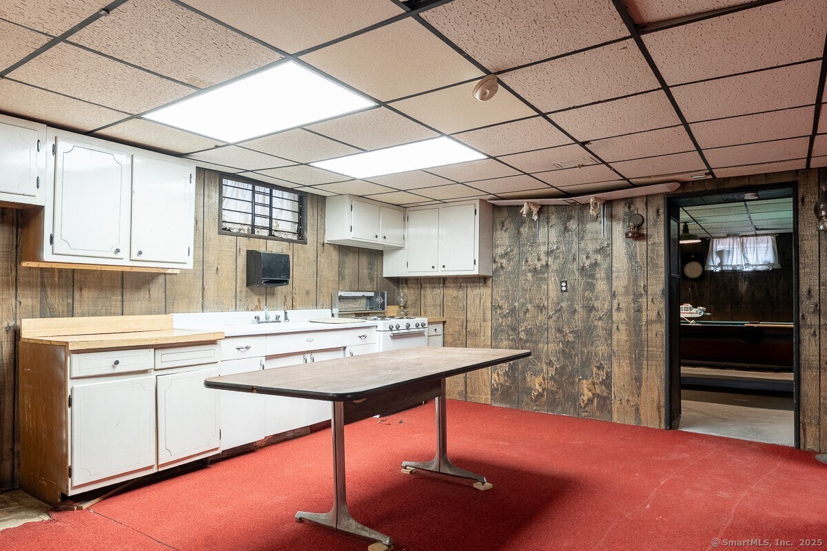 New Haven, Connecticut 06511, United States, 7 Bedrooms Bedrooms, ,4 BathroomsBathrooms,Residential,Active,179199