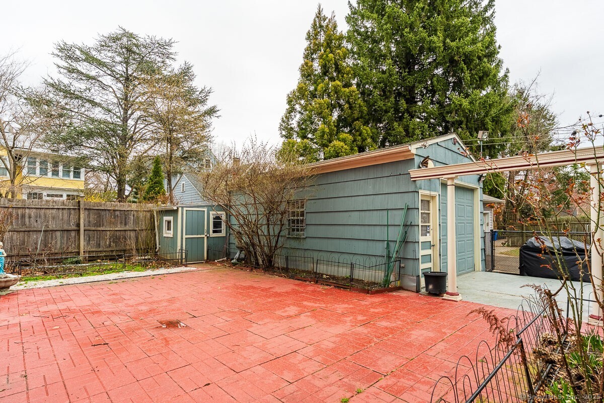 339 Willow Street
