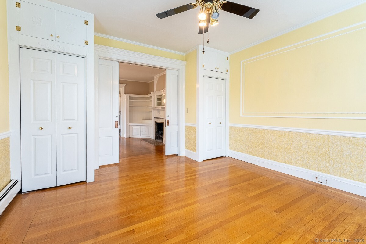 New Haven, Connecticut 06511, United States, 7 Bedrooms Bedrooms, ,4 BathroomsBathrooms,Residential,Active,179199