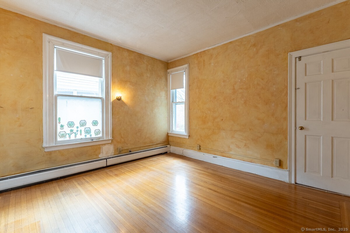 New Haven, Connecticut 06511, United States, 7 Bedrooms Bedrooms, ,4 BathroomsBathrooms,Residential,Active,179199