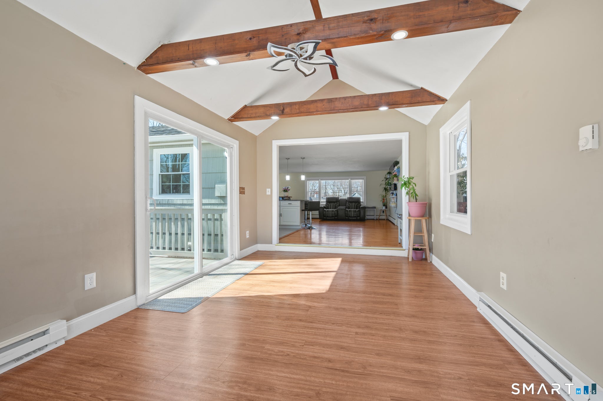 18 Crestwood Trail