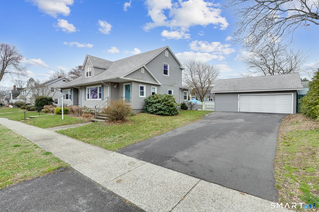 Photo of 21 Rivercliff Drive, Milford, CT 06460 (MLS # 24163493)