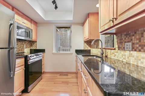 Tiny photo for 85 Glen Side #85, Wilton, CT 06897 (MLS # 24149965)