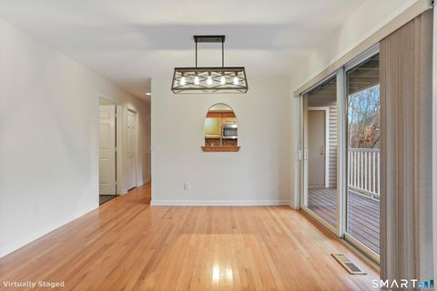 Tiny photo for 85 Glen Side #85, Wilton, CT 06897 (MLS # 24149965)