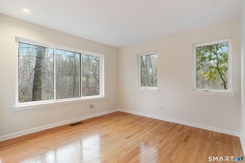 Tiny photo for 85 Glen Side #85, Wilton, CT 06897 (MLS # 24149965)