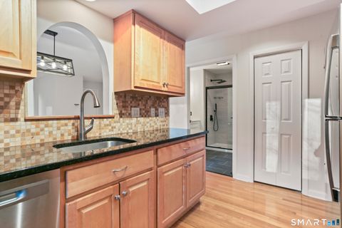 Tiny photo for 85 Glen Side #85, Wilton, CT 06897 (MLS # 24149965)