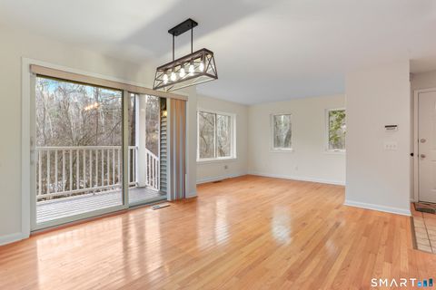 Tiny photo for 85 Glen Side #85, Wilton, CT 06897 (MLS # 24149965)