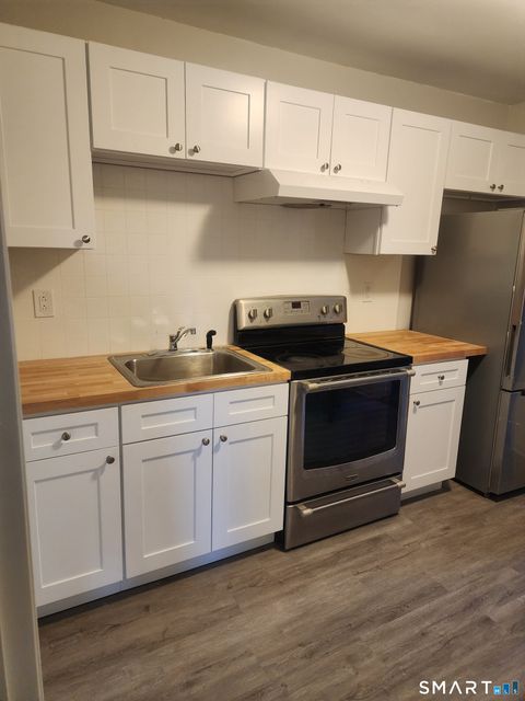 Tiny photo for 625 North Avenue #2, Bridgeport, CT 06606 (MLS # 24156766)