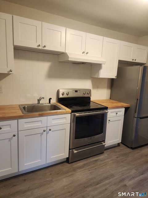 Tiny photo for 625 North Avenue #2, Bridgeport, CT 06606 (MLS # 24156766)