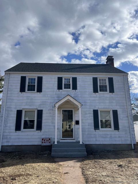 206 Hollister Street, Manchester, CT 06042 - #: 24079393