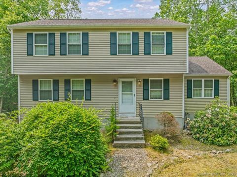 5 Marian Lane Clinton CT 06413