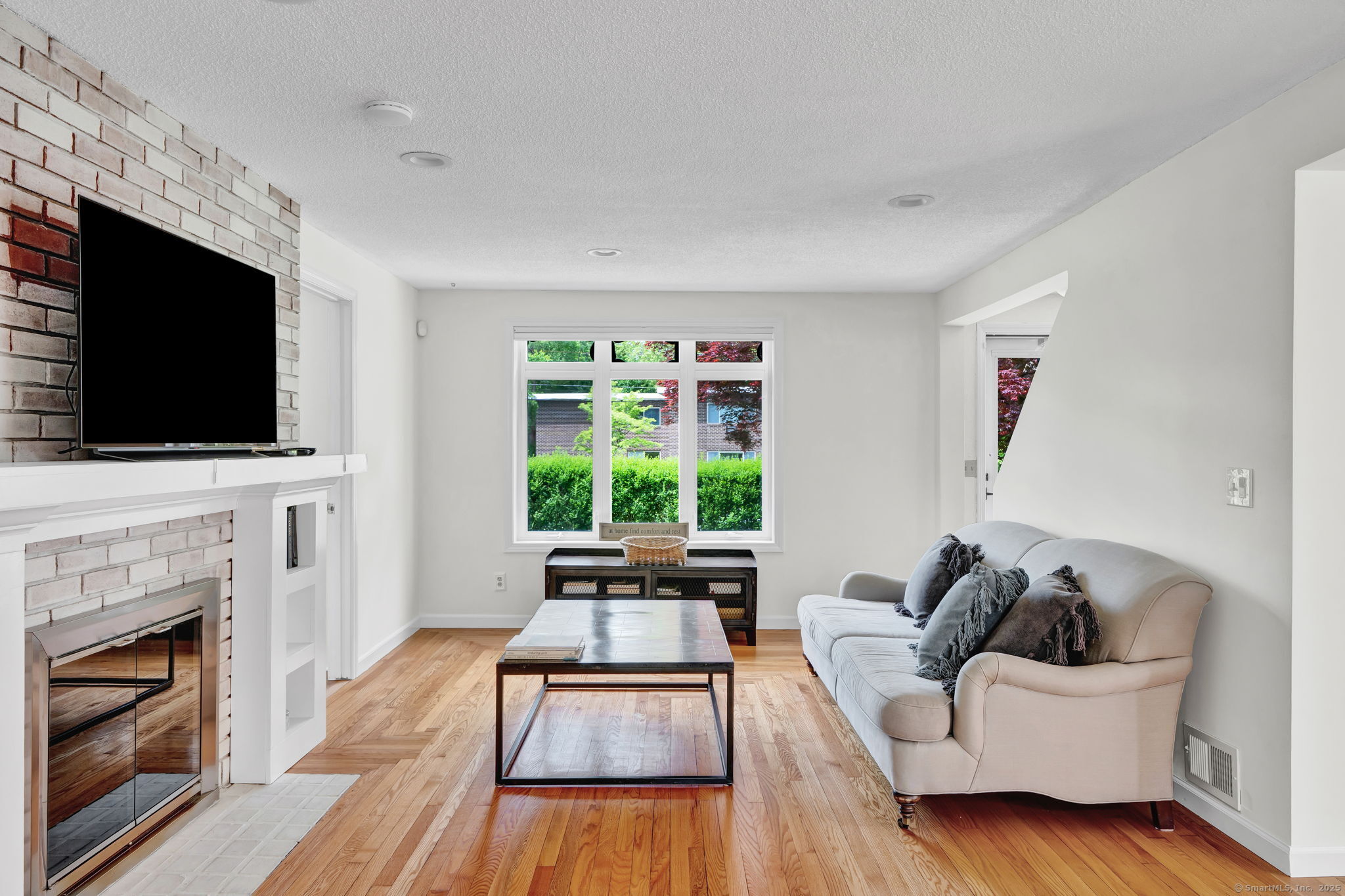 14 Hewitt Street, Wethersfield, Connecticut image 4