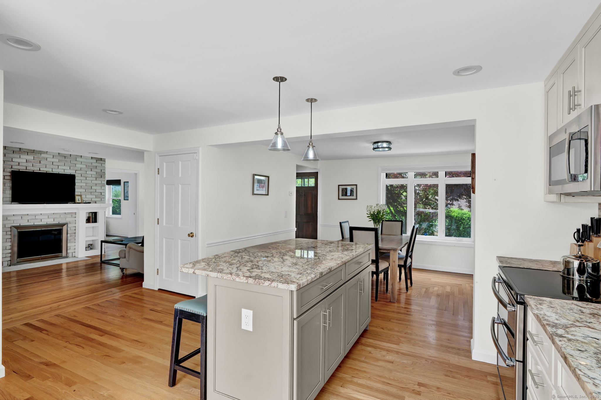 14 Hewitt Street, Wethersfield, Connecticut image 12