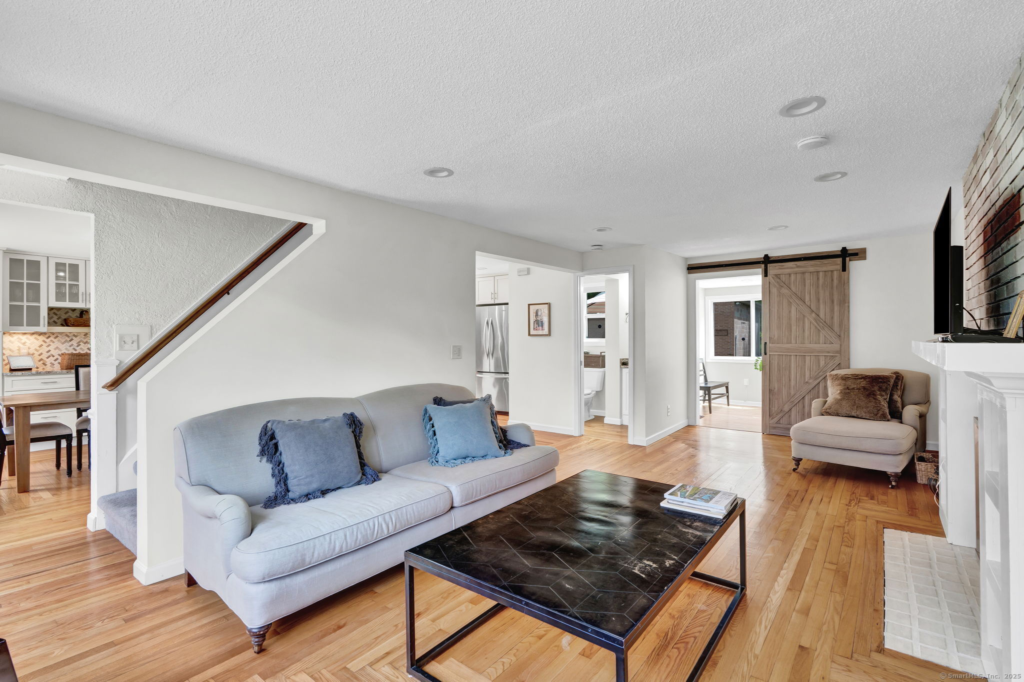 14 Hewitt Street, Wethersfield, Connecticut image 5