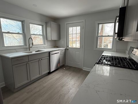 Tiny photo for 34 Arlington Street #1st Floor, West Haven, CT 06516 (MLS # 24155128)