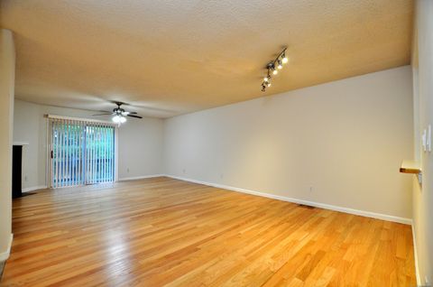 Tiny photo for 10 Florence Way #10, Farmington, CT 06032 (MLS # 24123856)