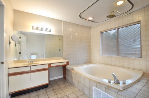 Tiny photo for 10 Florence Way #10, Farmington, CT 06032 (MLS # 24123856)