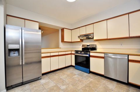 Tiny photo for 10 Florence Way #10, Farmington, CT 06032 (MLS # 24123856)