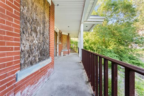 Tiny photo for 365 Willow Street, Waterbury, CT 06710 (MLS # 24146301)