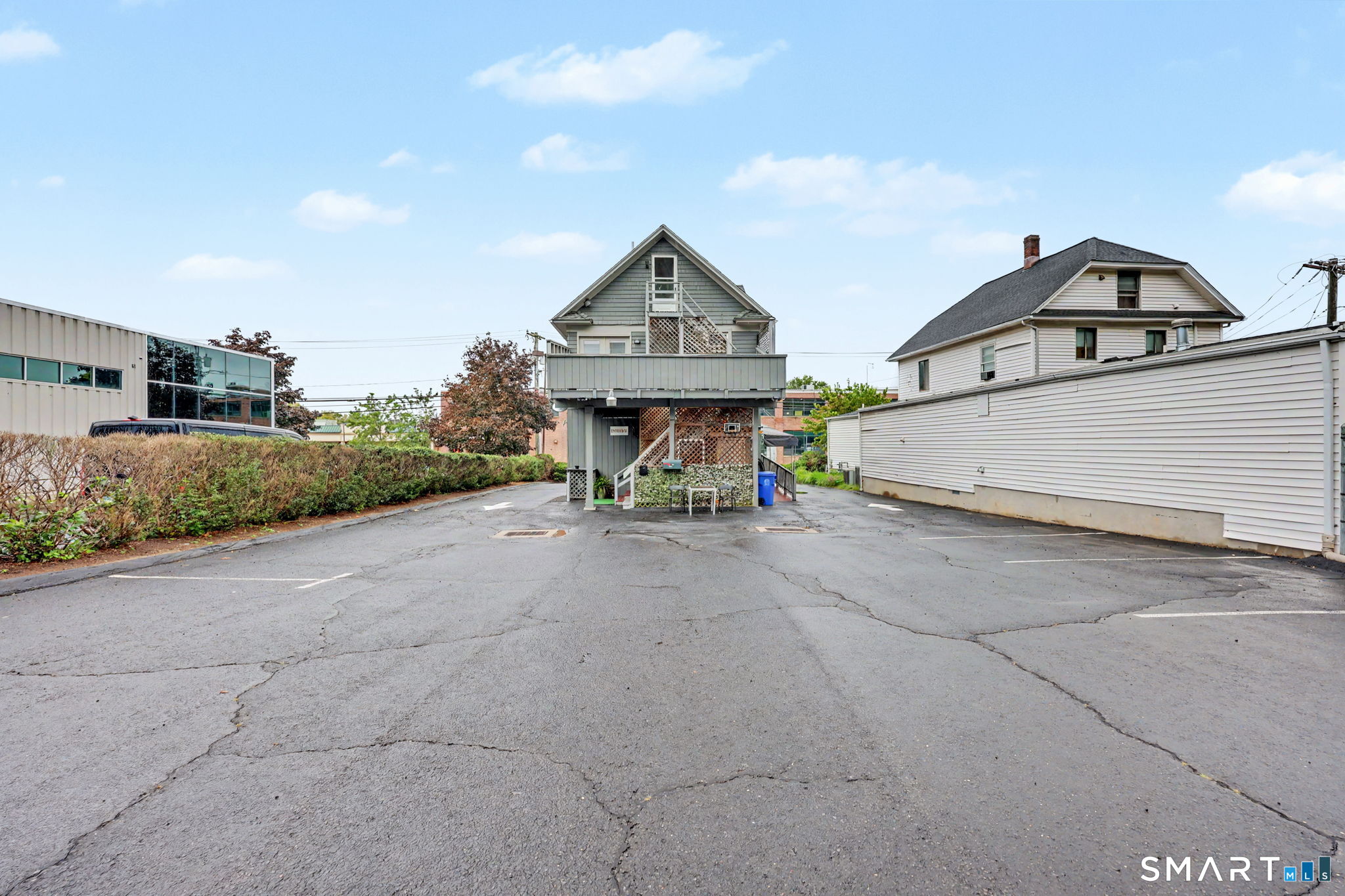 328 Main Avenue