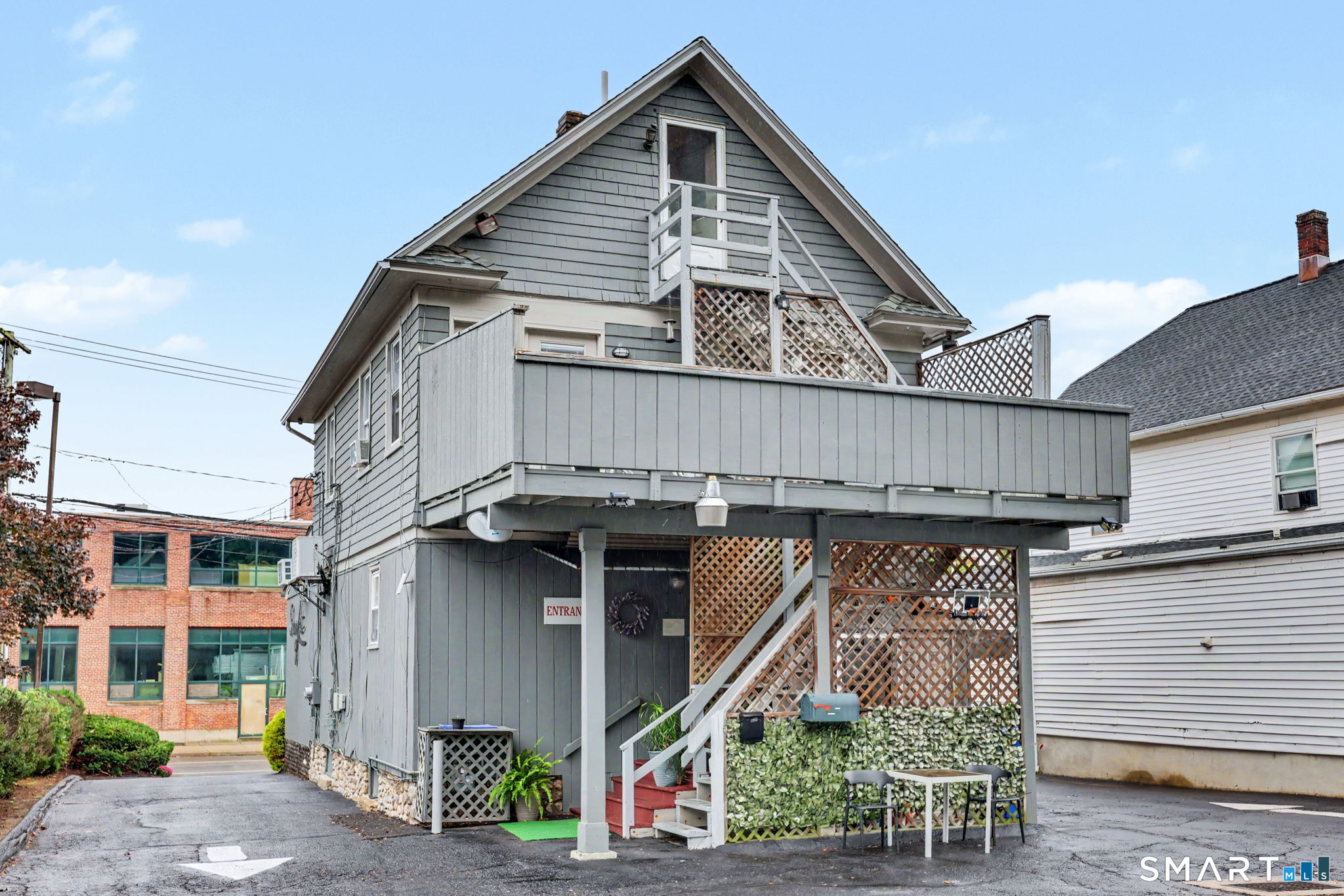328 Main Avenue
