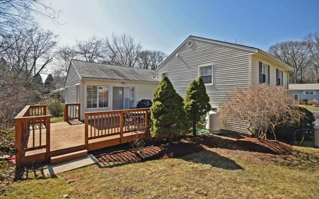 Photo 1 of 19 Styles Lane, Norwalk, Connecticut, $505,000, Web #: 99097961