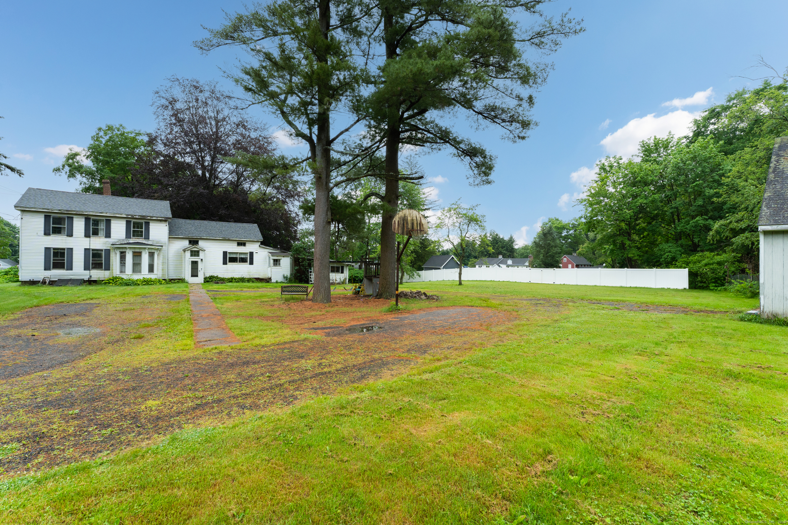 2344 Meriden Waterbury Turnpike