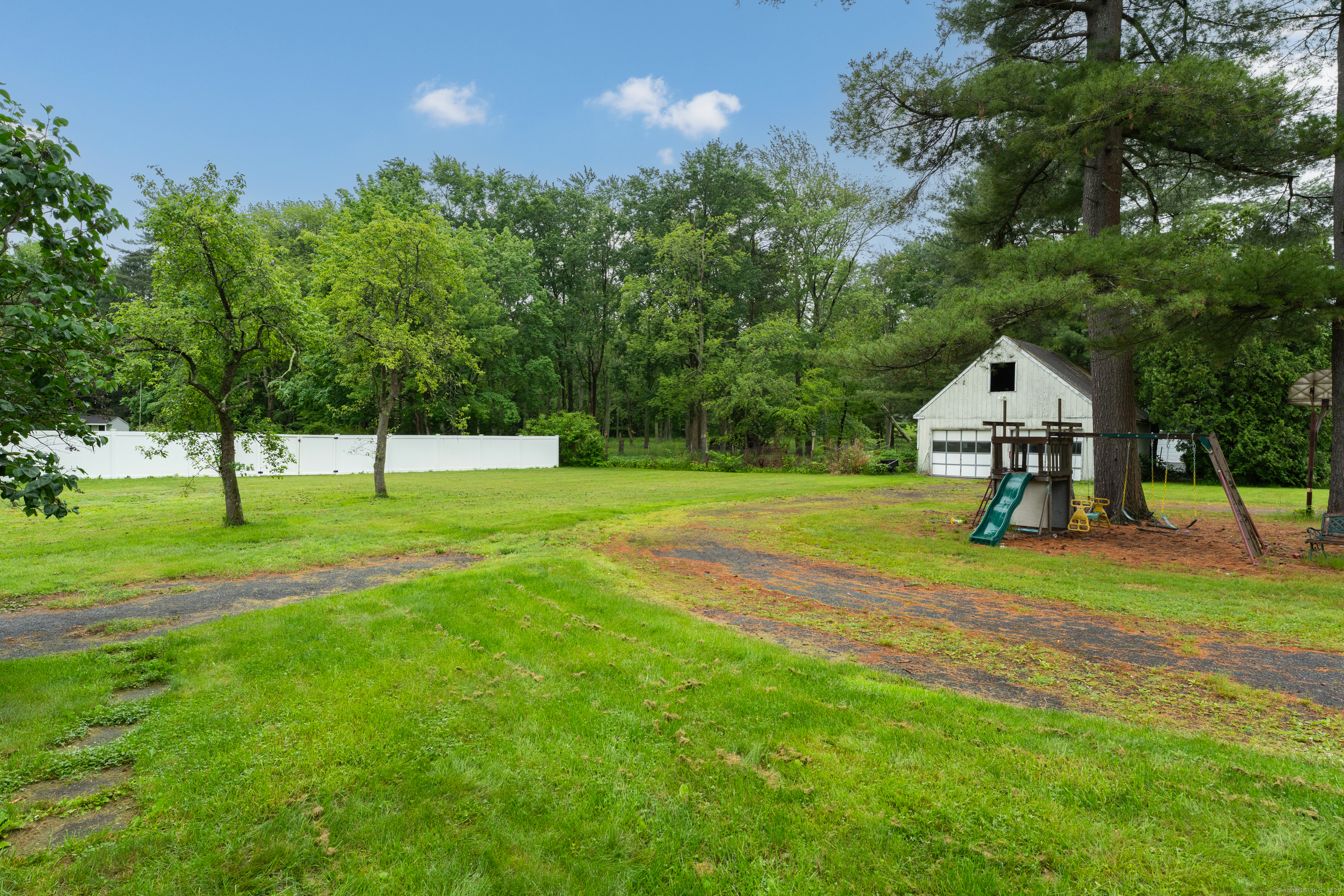 2344 Meriden Waterbury Turnpike