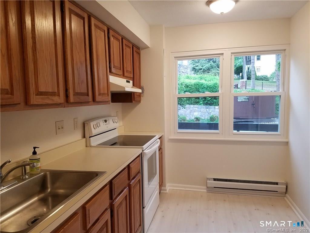 83 Highland Road 83